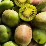 Саджанець Актинідія аргута Женева (жіноча) в контейнері