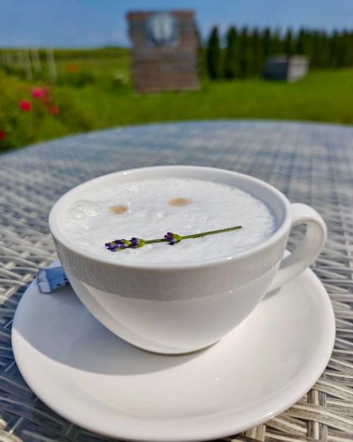 Кава з нотками лаванди